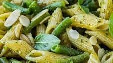 Pasta with Green Beans and Pesto