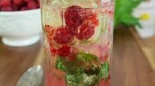 Raspberry Vodka Mojito