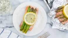 Salmon and Asparagus in Foil