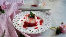 Two-tone Panna Cotta with Strawberry Sauce
