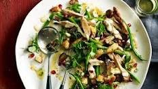 Warm pheasant salad with croutons and cider dressing