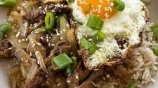 Beef Gyudon (Japanese Rice Bowl)