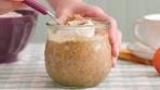 Pumpkin Spice Latte Overnight Oats Recipe - How to Make ...