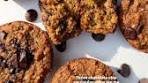 Zucchini Chocolate Chip Muffins 🌱 (vegan + gluten-free) fluffy ...
