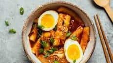 A Cheesy, Spicy Tteokbokki Recipe You Can Make At Home