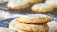 Almond Meltaway Cookies