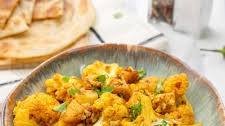 Aloo Gobi (Indian Potato and Cauliflower Stir Fry)