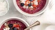 Berry Superfood Smoothie Bowl