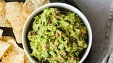 Best Ever Guacamole (Fresh, Easy & Authentic)