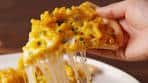 Best Mac & Cheese Pizza Recipe - How to Make Mac & ...