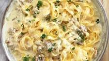 Blue Cheese Pasta Sauce (Gorgonzola and Walnut Pasta)