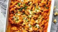 Buffalo Cauliflower Mac and Cheese