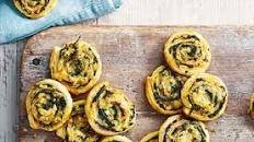 Cheesy mushroom and spinach pinwheels