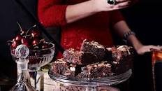 Cherry chocolate and almond brownies