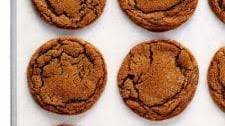 Chewy Ginger Molasses Cookies