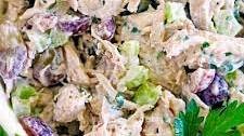 Chicken Salad with Grapes and Walnuts