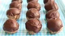 Chocolate Banana Oat Bites