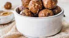 Chocolate Peanut Butter Protein Balls