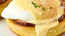 Classic Eggs Benedict