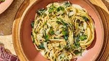 Creamy Lemon-Garlic Spaghetti & Spinach