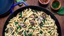 Creamy Mushroom and Spinach Pasta