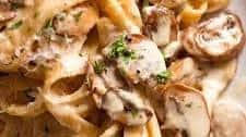 Creamy Mushroom Pasta