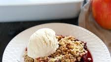 Easy Apple Berry Crisp