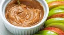 EASY DATE CARAMEL SAUCE
