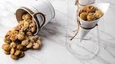 Easy Parmesan Garlic Oyster Crackers