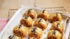 Easy sausage rolls