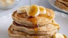 Fluffy Banana Pancakes