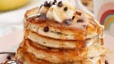 Fluffy Chocolate Chip Banana Pancakes