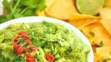 Fresh Guacamole with Chipotle Lime Chips