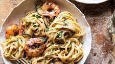 Garden Herb Shrimp Scampi Linguine