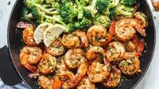 Garlic Butter Shrimp and Broccoli Skillet