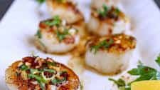 Garlic Lemon Butter Scallops