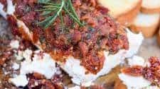 Goat Cheese Crostini with Garlic & Rosemary Marinated Sun-dried Tomatoes