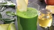 Green smoothie, frullato verde della salute