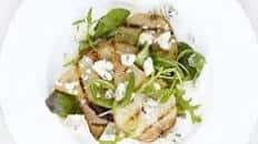 Griddled pear & blue cheese salad