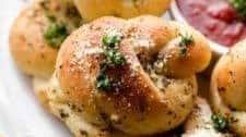 Homemade Garlic Knots