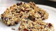 Homemade granola bars