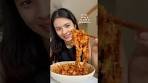 I can eat this everyday - easy spicy peanut noodles 🍜