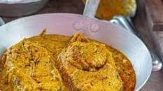 Ilish Macher Sorshe bata diye Jhal | Hilsa Fish in Mustard Gravy