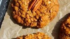 Maple Pecan Oatmeal Cookies