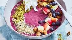 Mixed berry smoothie bowl