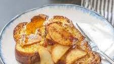 Overnight Apple Cinnamon French Toast