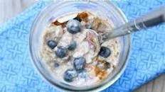 Overnight Blueberry Almond Oats