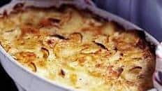 Parsnip, potato & St Gall cheese gratin