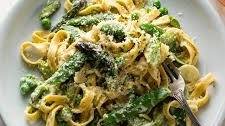 Pasta Primavera With Asparagus and Peas