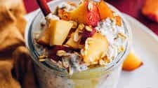 Peaches and Cream Overnight Oats